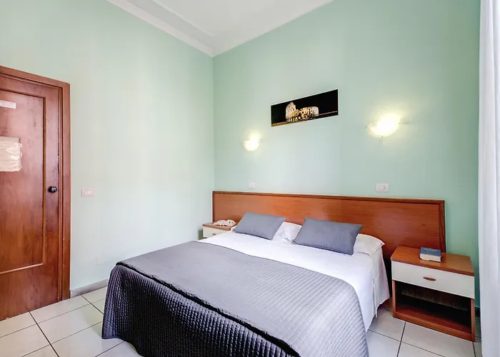 Alius Hotel 2*